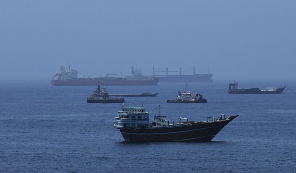 U.S. launches fresh strikes in retaliation for Iranian attack on tanker