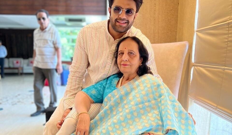 Maniesh Paul’s Mother Urmil Paul Passes Away in Delhi image -.
